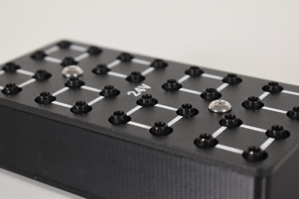 Buchsenplatte 4mm modulares Stecksystem